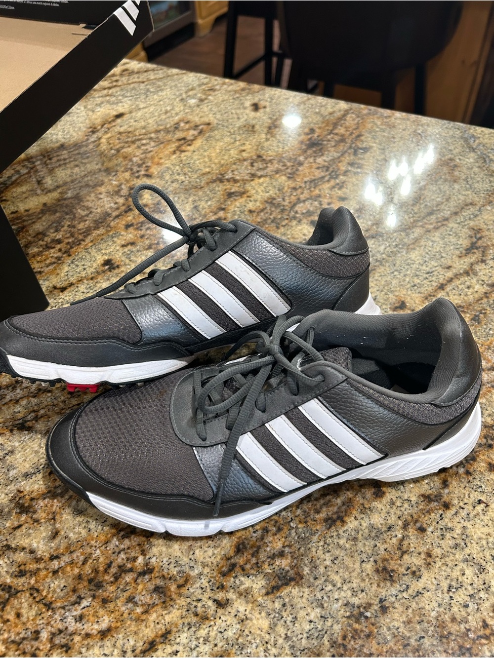 Mens Adidas Golf Shoes - Picture 2 of 6